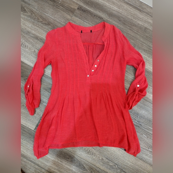 Brand unknown Tops - Women's Hot Pink Tunic Size Medium